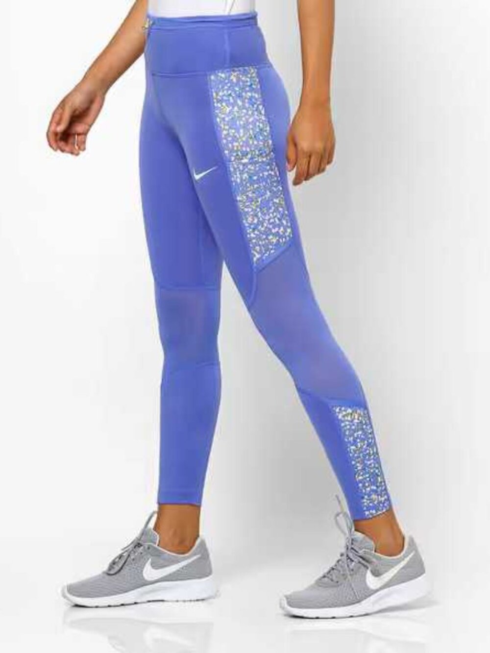 Women's Nike High-Rise Slim Fit Sports Leggings with Printed Panels Size M